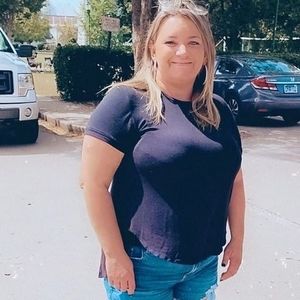 Meet your Posher, Myra